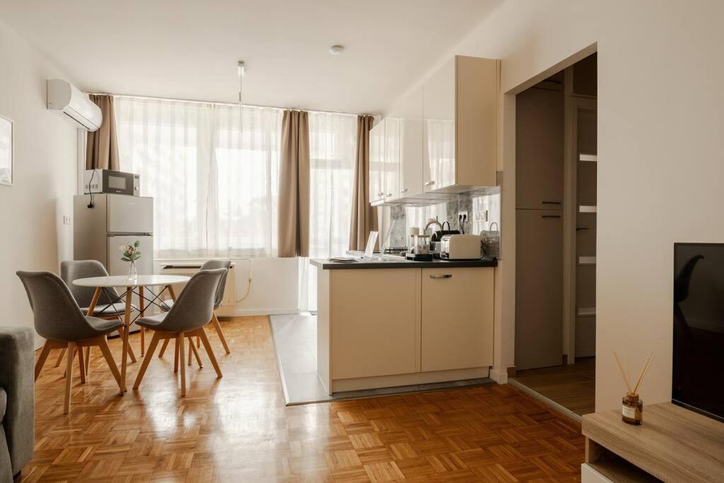 Petofi Family Apartman Debrecen Extérieur photo